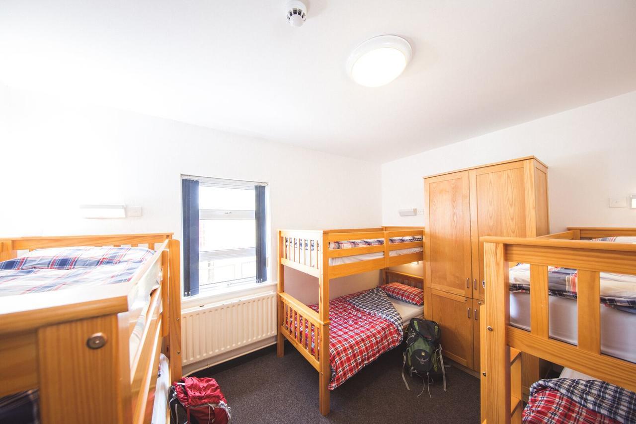 White Park Bay Youth Hostel Балинтой Екстериор снимка