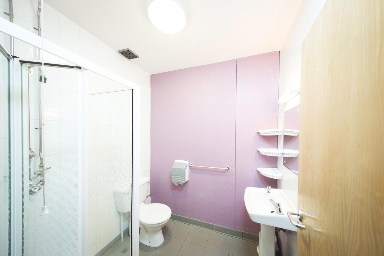 White Park Bay Youth Hostel Балинтой Екстериор снимка
